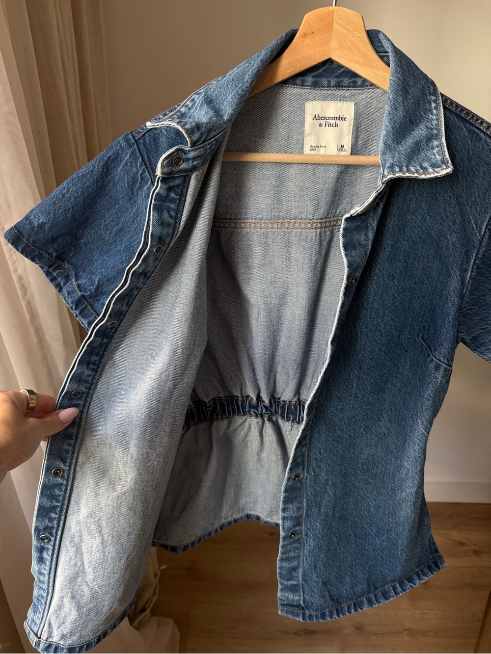 Abercrombie & Fitch Denim Peplum Shirt Medium Wash M - Picture 8 of 14